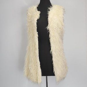 Prosper & Devine - Faux Fur- vest - [SIZE M] [NewWithTags]